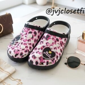 Handmade Custom Classic Crocs Clogs Women’s 9 |